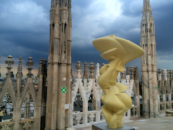 Tony Craggs Skulpturen auf dem Dach des Mailänder Doms. Foto © Welz