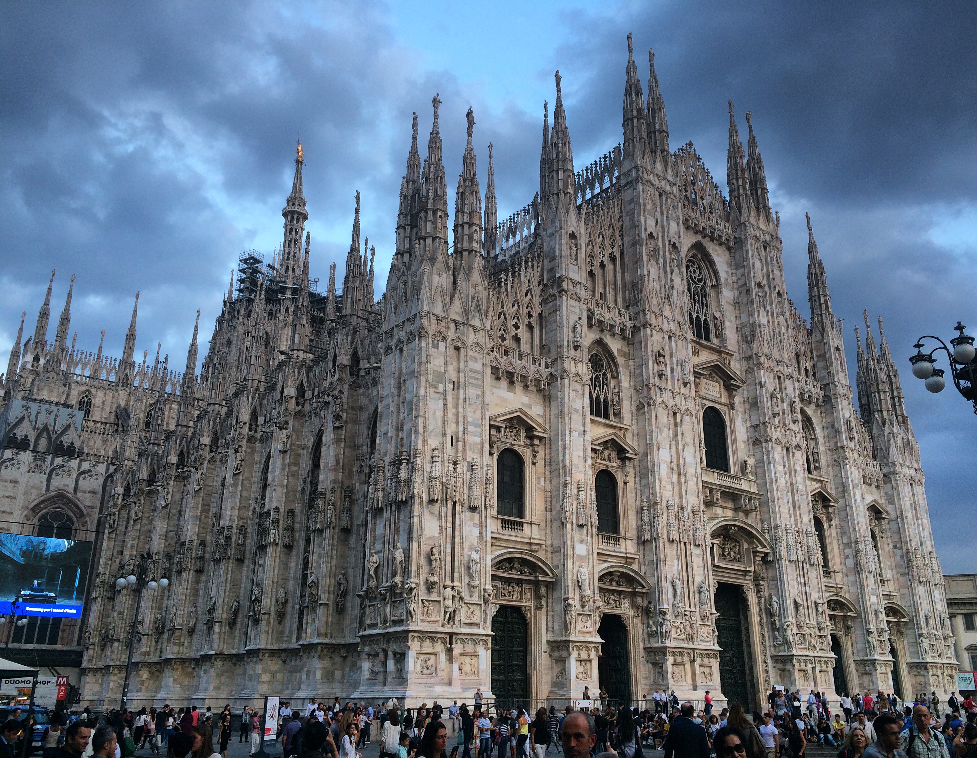 Uber Den Dachern Von Mailand Kunst Und Reisen
