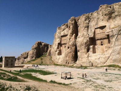 Naqsh-e Rostam: die Nekropole der Achämeniden. Foto © Welz (2016)